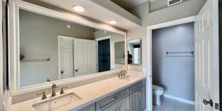 Charming 2B/2BA Condo with Patio and Pool Access in Carmel Mountain Gallery 13