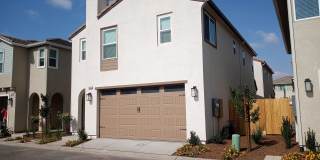 1945 Kelly Lane Gallery 1