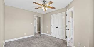 Pet Friendly Two Bedroom! Gallery 15