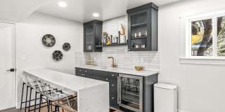 2651 Little Kate Road Gallery 37