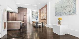 20 East 17th Street Gallery 11