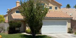STUNNING & GORGEOUS 4 BED/2.5 BATH POOL HOME IN ELDORADO! *** ONLY $2,599 *** Gallery 3