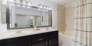 Elle Collection Gallery 22