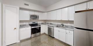 4550 N PARK Avenue Gallery 1