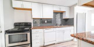 465 Brehl Avenue Gallery 12