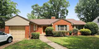 One Level Living -- 5bed / 3bath - Chevy Chase Gallery 1