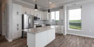 The Edison at Maple Grove Gallery 32