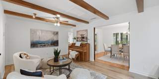 4 Bedroom with a Pool in Helotes! Gallery 12