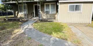 5215 8th St Gallery 1