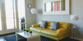 516 E Ames Place Gallery 8