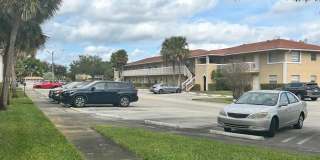 802 Twin Lakes Dr Gallery 1