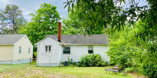 Adorable 2bdrm/1bth Rancher Located in Richmond's West End!! Gallery 26