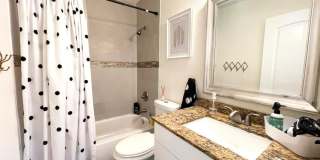 556 Northwest 15th Court Gallery 23