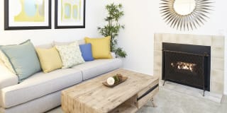 The Knolls Apartment Homes Gallery 11
