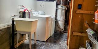 3 Bedroom 2 bath recently updated Gallery 23