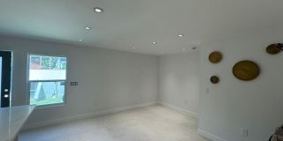 7306 Yarmouth Ave Gallery 8