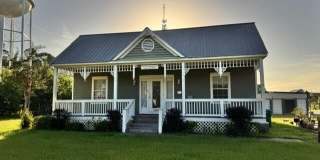 6220 Martin Bluff Gallery 1