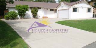 Remodeled 4 Bed 2 Bath 1,483 sqft in Fair Oaks Gallery 1