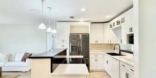 6660 Bay Street Gallery 13