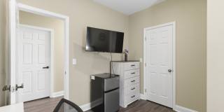 2007 Boone Street - 2 Gallery 9