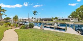 5240 SW 2nd Place Gallery 29