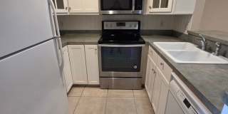 TREASURE ISLAND WATERFRONT CONDO Gallery 7