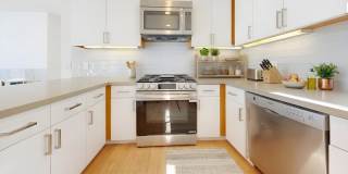 1318 Manhattan Avenue Gallery 3