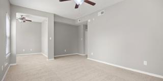 Waters Edge Apartment Homes Gallery 75