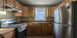 Newly Renovated 4 bedroom house Gallery 8