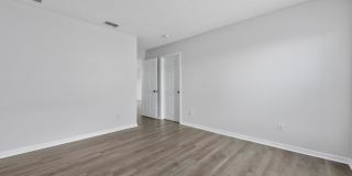 746 Lockbreeze Drive Gallery 18