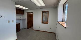 508 W Lincoln Avenue Gallery 24