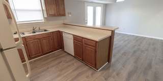 3 bedroom duplex in Southern Columbia. Gallery 12