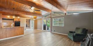 Adorable 3 Bedroom 2 Bathroom Single Story Family Home Gallery 30