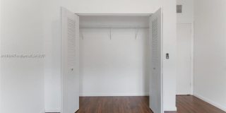 1350 Northwest 8th Court Gallery 9