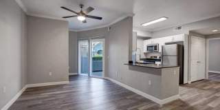 Broadleaf Apartments Gallery 77