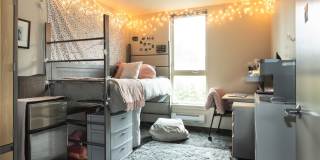 7000 Campus Apartments - Student Housing Gallery 22