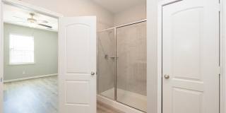 208 Harvey Street Gallery 14