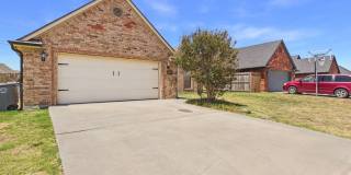 319 SW Coral Gallery 25