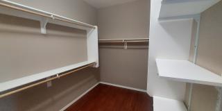 BEAUTIFUL 4-BEDROOM IN POWER RANCH! Gallery 21