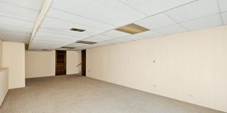 673 N Park Boulevard Gallery 19