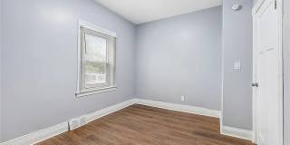 405 W Ferry Gallery 11
