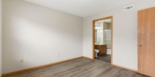 2 Bed 2 Bath Apartment Gallery 16