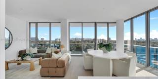 9201 E Bay Harbor Dr Gallery 1