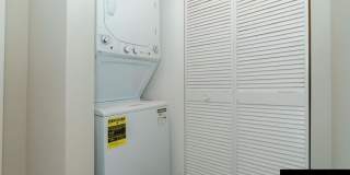 1649 Paulina Gallery 10