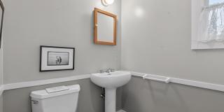 183 Auburn St unit: 183 Gallery 7