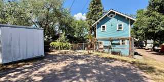 Charming 1925 Hillside Bungalow | Downtown Colorado Springs Gallery 30
