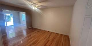 1299 Dogwood Gallery 17
