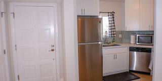 RARE Offering 2BD/2BA Furnished Condo of secured building in highly sought after Boutique Bella Capri building. Gallery 12