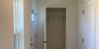 5004 Daggett Avenue Gallery 22