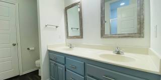 Freshly remodeled, 4 bed, 2 bath house in Mustang Freshly remodeled, 4 bed, 2 bath house in Mustang Gallery 15